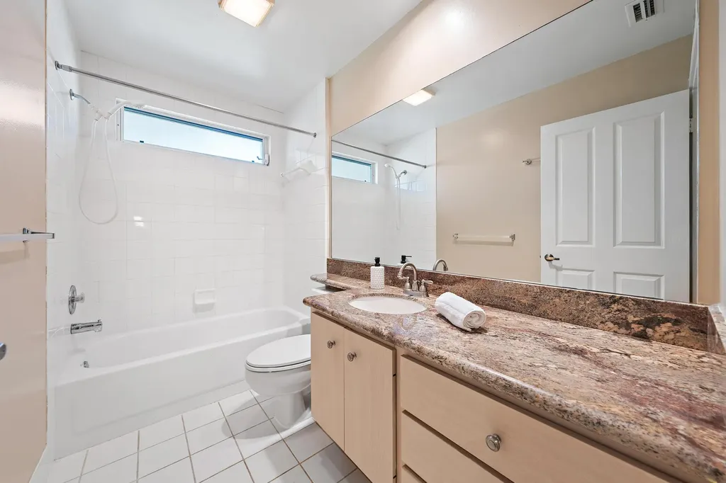 8404 Chapman Oak Court Palm Beach Gardens FL 33410