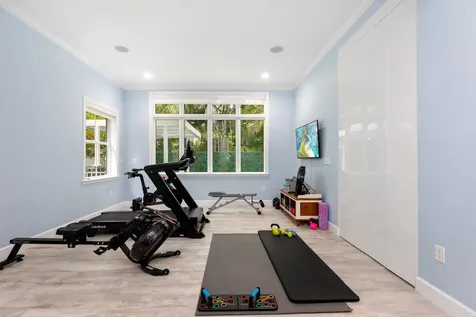 24 Grand Bay Estates Circle Key Biscayne FL 33149