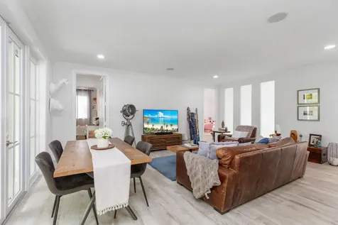 24 Grand Bay Estates Circle Key Biscayne FL 33149