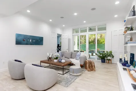 24 Grand Bay Estates Circle Key Biscayne FL 33149