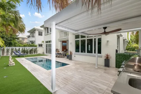 24 Grand Bay Estates Circle Key Biscayne FL 33149