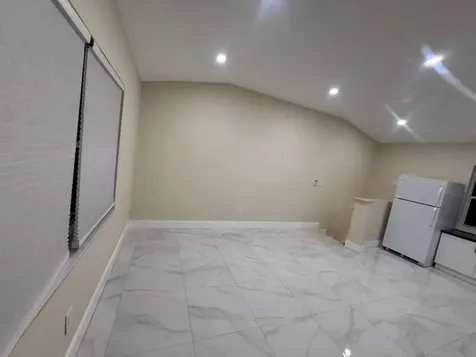 3373 SW 7th Street Miami FL 33135