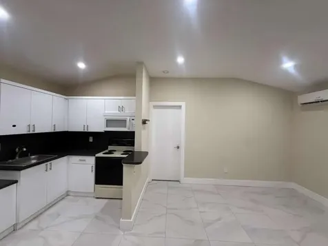 3373 SW 7th Street Miami FL 33135
