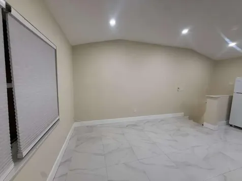 3373 SW 7th Street Miami FL 33135