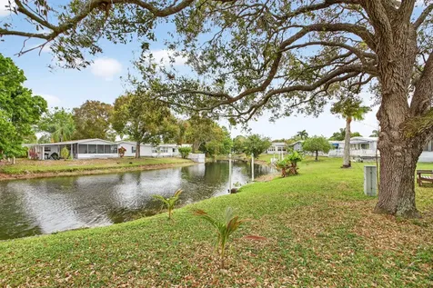 6482 NW 37th Avenue Coconut Creek FL 33073