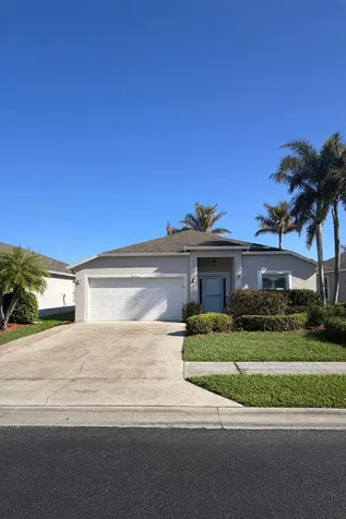 828 Greenleaf Circle Vero Beach FL 32960