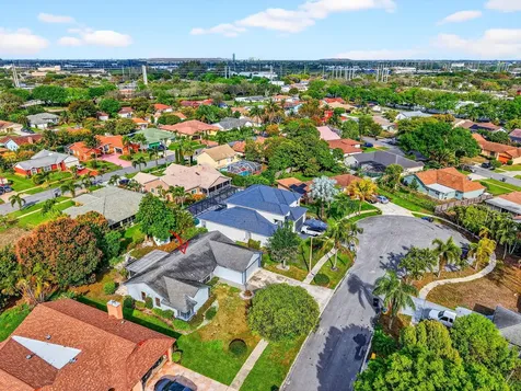 4105 S Shelley Road Road S West Palm Beach FL 33407