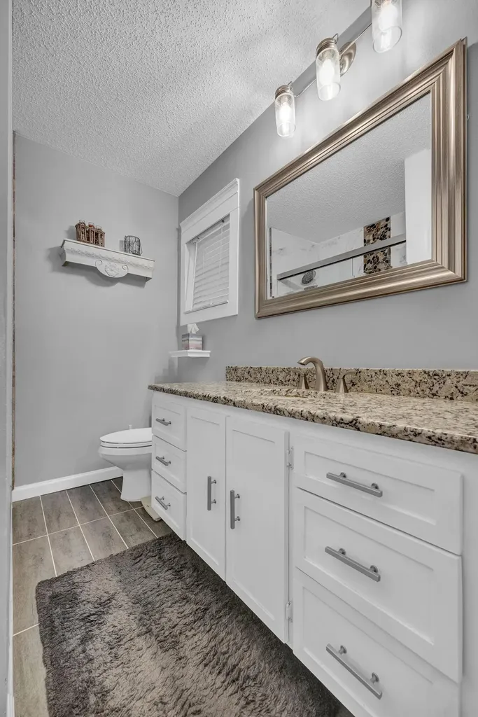 2105 Alfred Drive Boynton Beach FL 33426