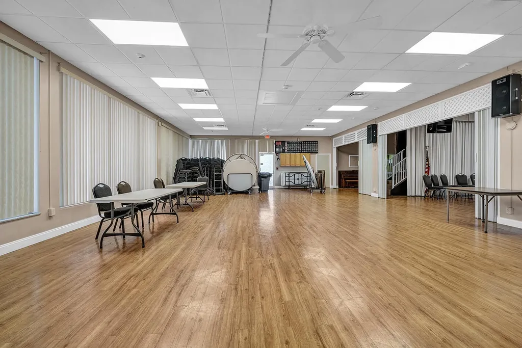 2105 Alfred Drive Boynton Beach FL 33426