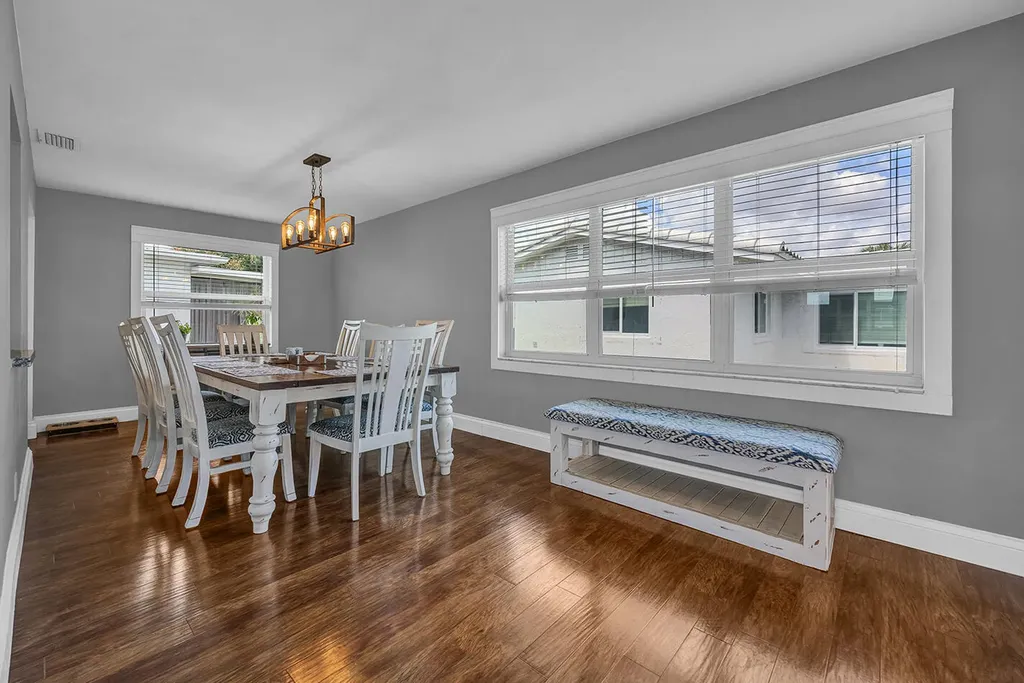 2105 Alfred Drive Boynton Beach FL 33426