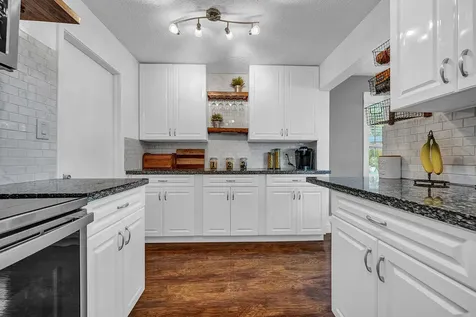 2105 Alfred Drive Boynton Beach FL 33426