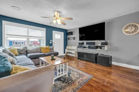 2105 Alfred Drive Boynton Beach FL 33426
