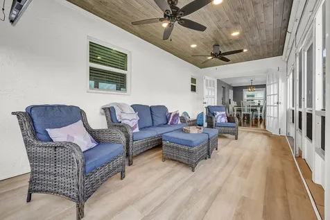 2105 Alfred Drive Boynton Beach FL 33426