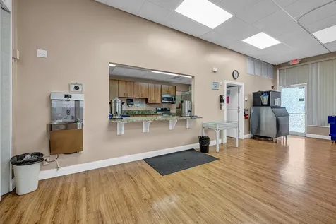 2105 Alfred Drive Boynton Beach FL 33426