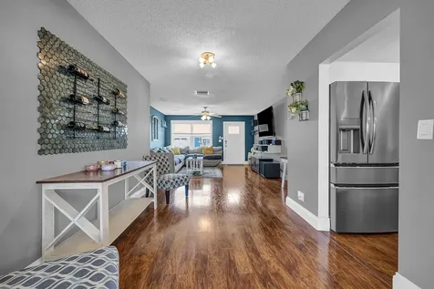 2105 Alfred Drive Boynton Beach FL 33426