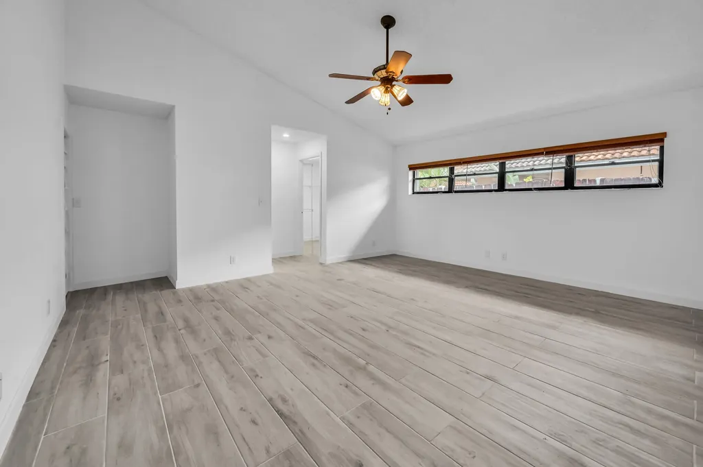 7619 Silver Woods Court Boca Raton FL 33433
