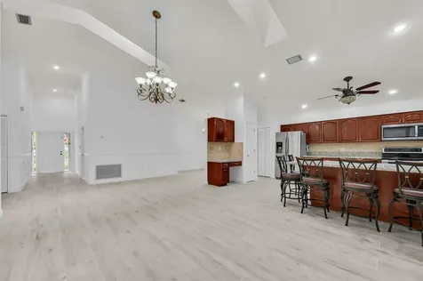 7619 Silver Woods Court Boca Raton FL 33433