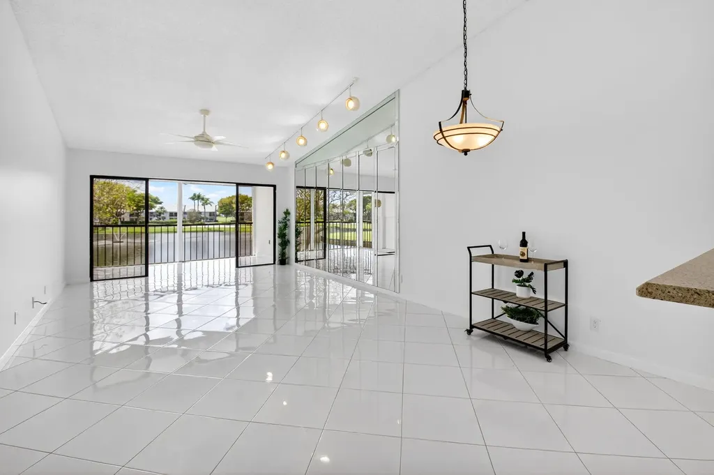 5106 Oak Hill Lane Delray Beach FL 33484