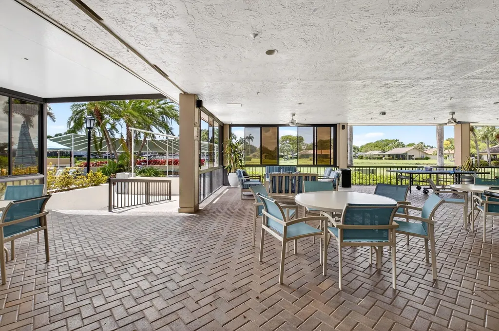5106 Oak Hill Lane Delray Beach FL 33484