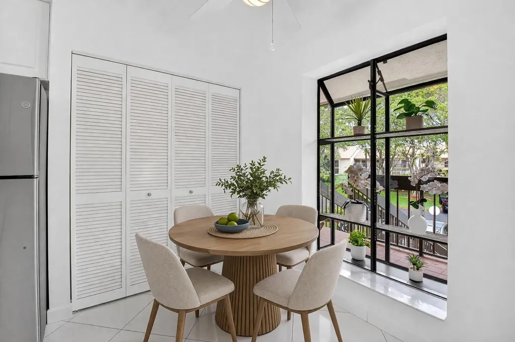 5106 Oak Hill Lane Delray Beach FL 33484