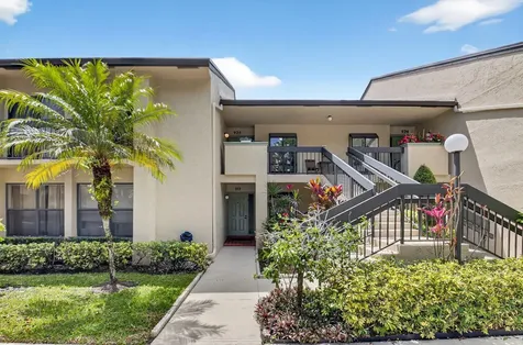5106 Oak Hill Lane Delray Beach FL 33484