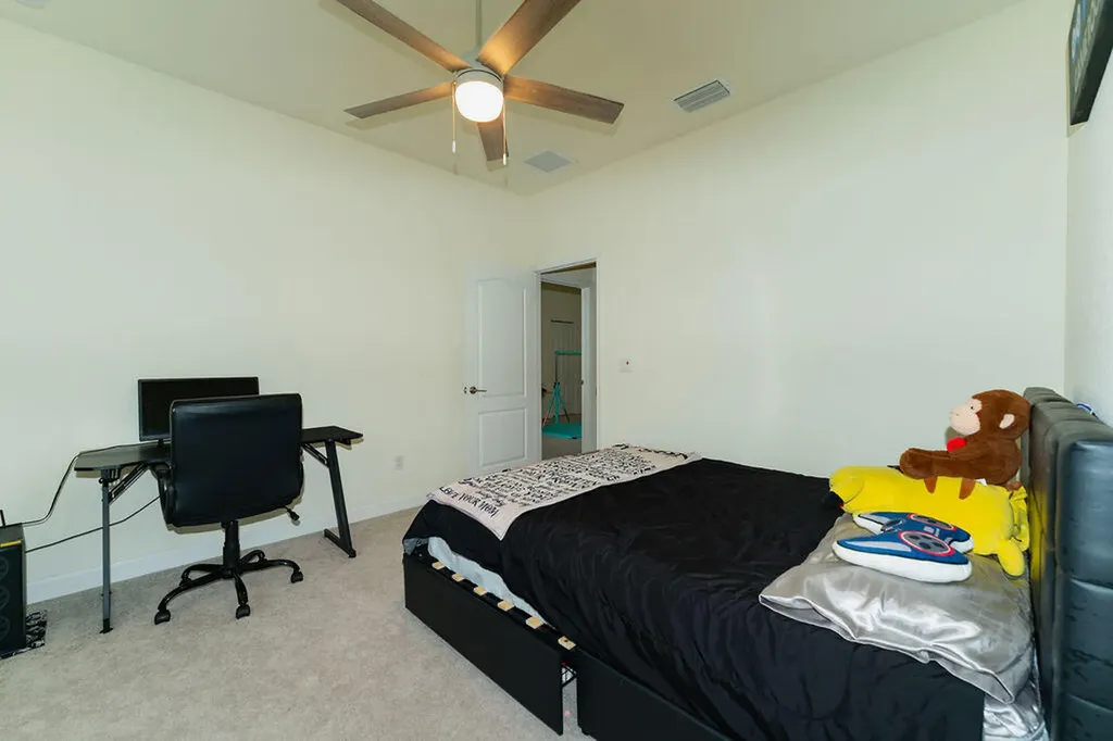 7206 NW Farnsworth Circle Port St Lucie FL 34987