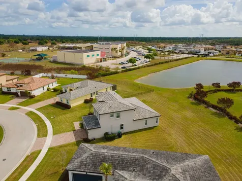 7206 NW Farnsworth Circle Port St Lucie FL 34987