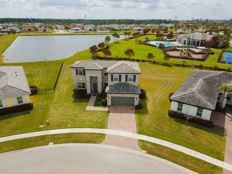 7206 NW Farnsworth Circle Port St Lucie FL 34987