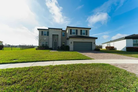 7206 NW Farnsworth Circle Port St Lucie FL 34987