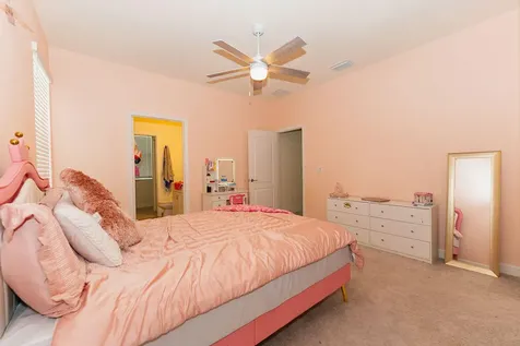7206 NW Farnsworth Circle Port St Lucie FL 34987