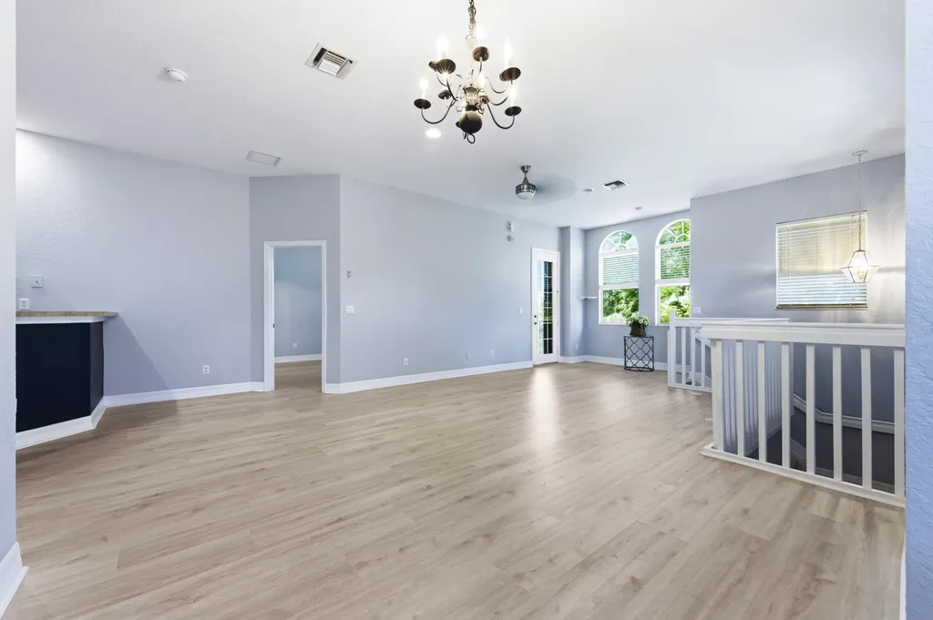 4921 Bonsai Circle Palm Beach Gardens FL 33418