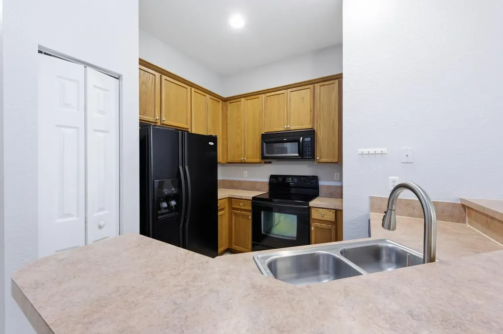 4921 Bonsai Circle Palm Beach Gardens FL 33418