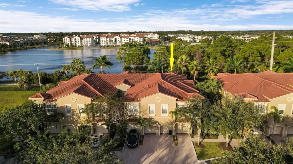 4921 Bonsai Circle Palm Beach Gardens FL 33418