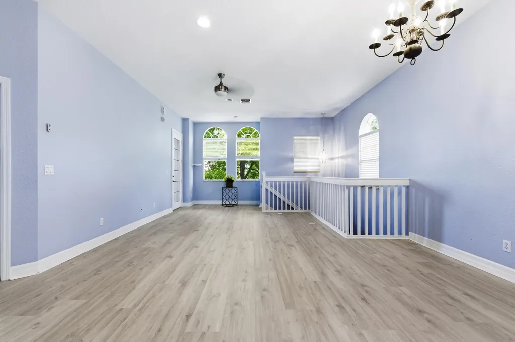 4921 Bonsai Circle Palm Beach Gardens FL 33418