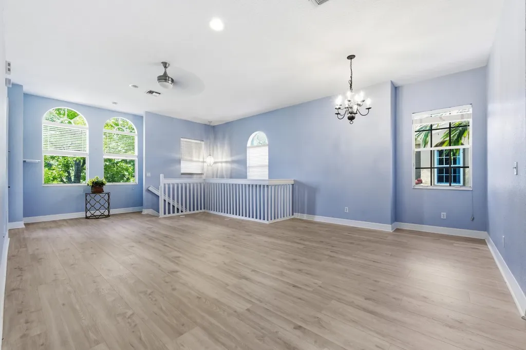 4921 Bonsai Circle Palm Beach Gardens FL 33418
