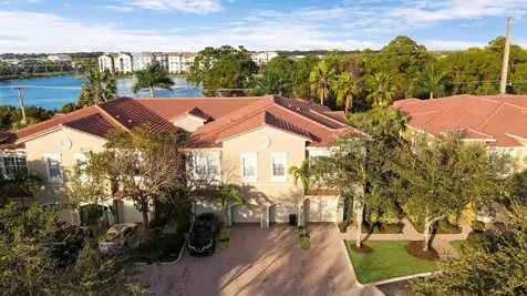 4921 Bonsai Circle Palm Beach Gardens FL 33418