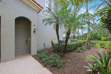 4921 Bonsai Circle Palm Beach Gardens FL 33418
