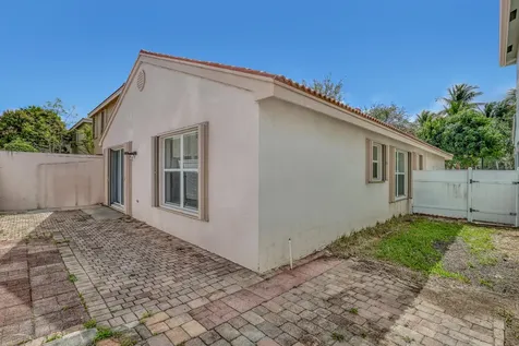 5033 Northern Lights Drive Greenacres FL 33463