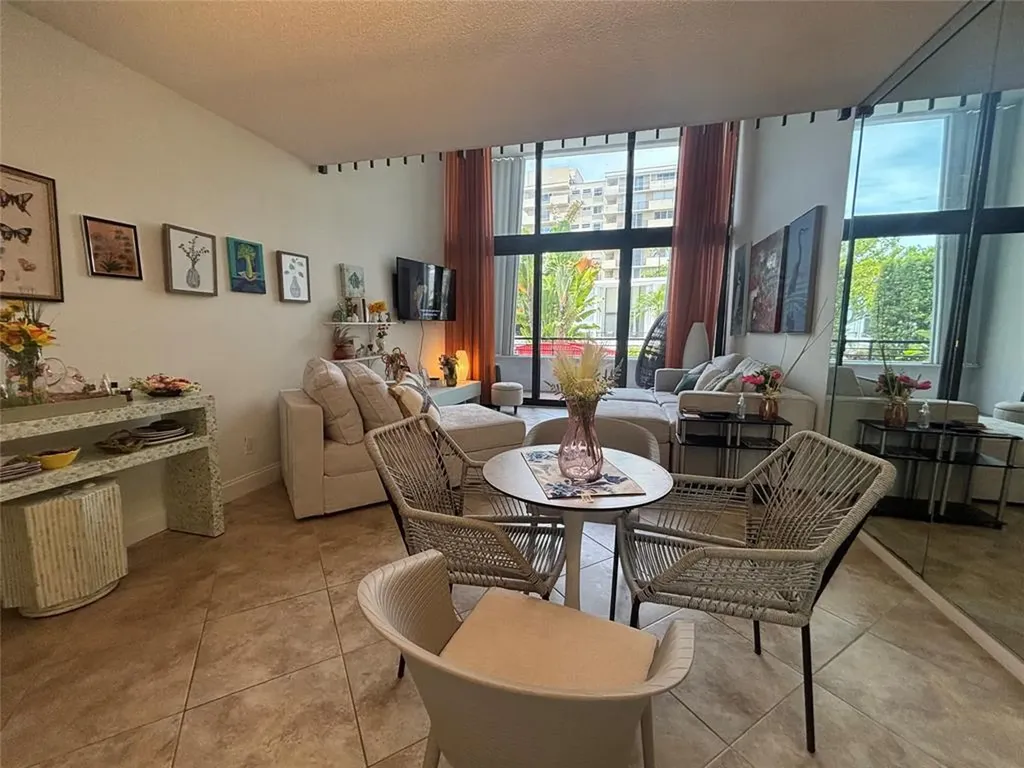 3589 S Ocean Boulevard South Palm Beach FL 33480
