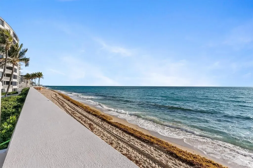 3589 S Ocean Boulevard South Palm Beach FL 33480