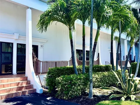 3589 S Ocean Boulevard South Palm Beach FL 33480