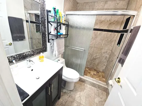 16 Vía De Casas Sur Boynton Beach FL 33426
