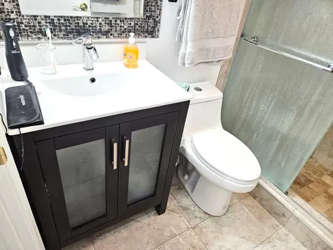 16 Vía De Casas Sur Boynton Beach FL 33426