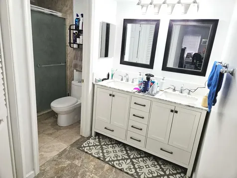 16 Vía De Casas Sur Boynton Beach FL 33426