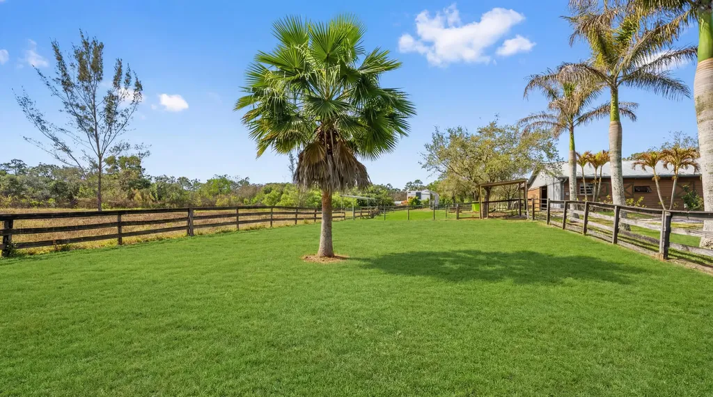 12440 Tangerine Boulevard The Acreage FL 33412