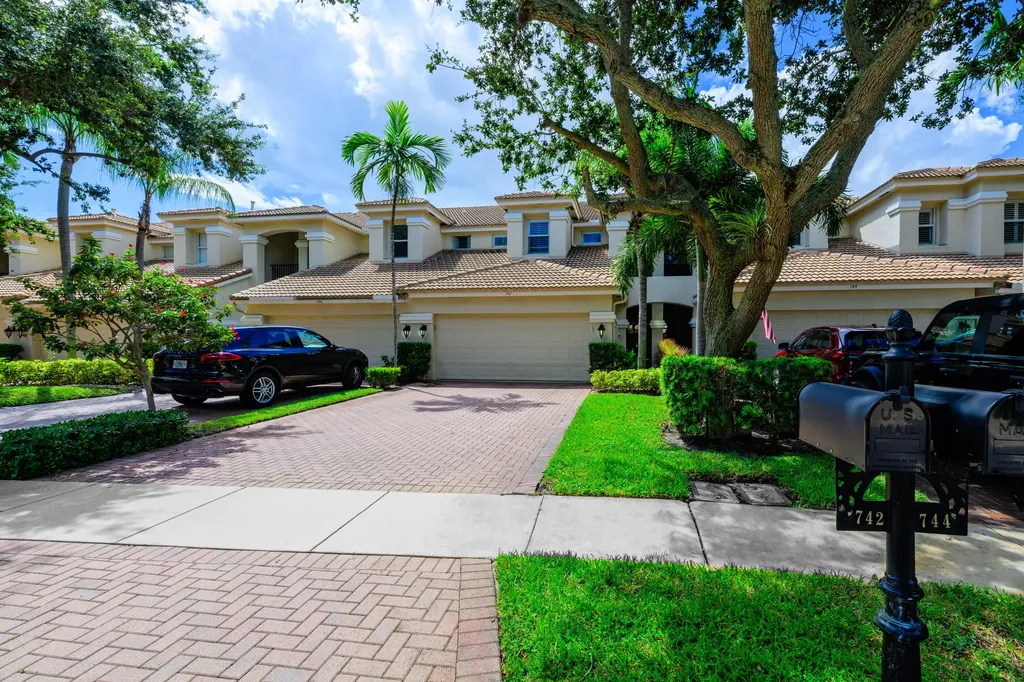 742 Cable Beach Lane West Palm Beach FL 33410