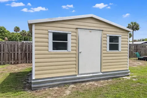 809 SW 3rd Avenue Okeechobee FL 34974