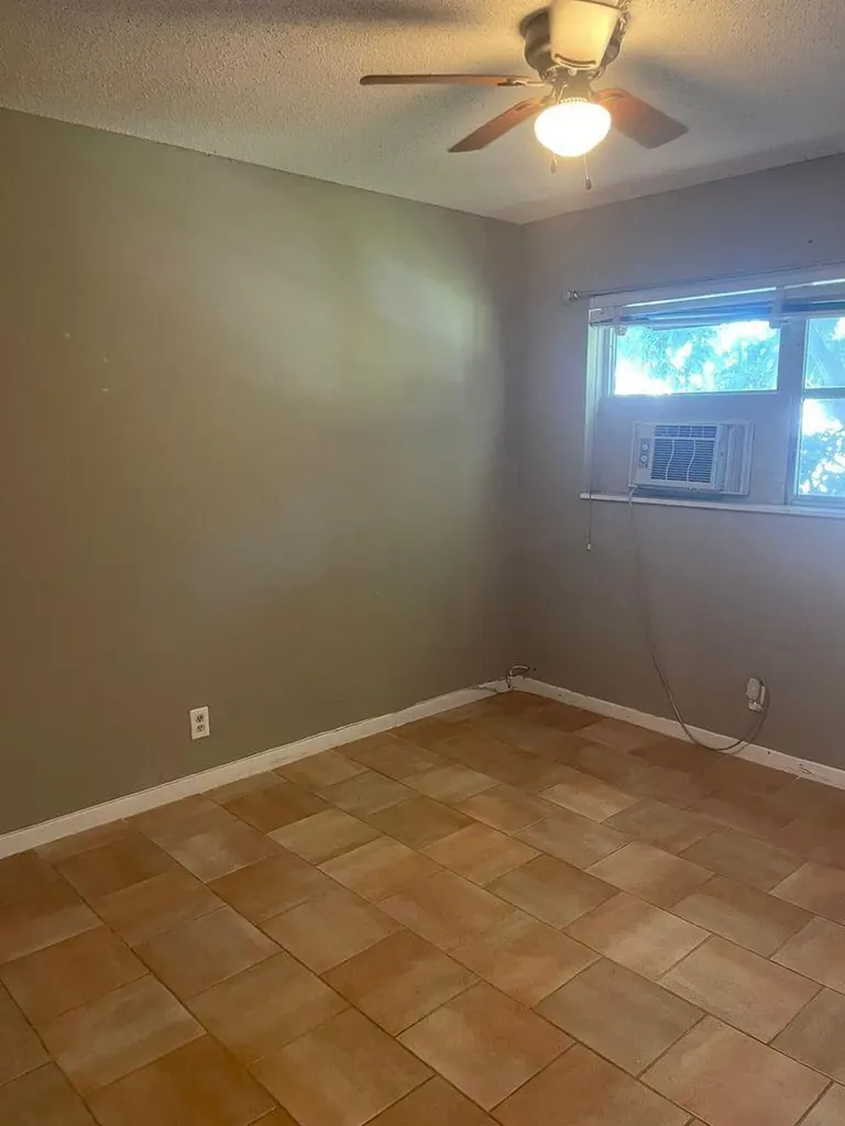 702 N L Street Lake Worth Beach FL 33460