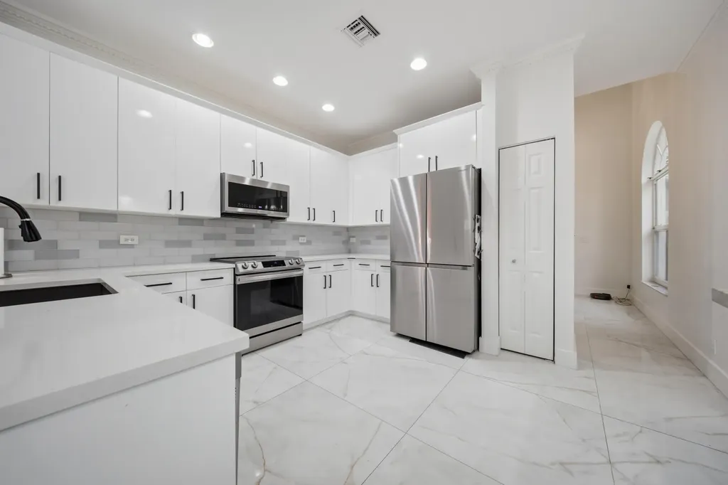 4752 NW 120th Way Coral Springs FL 33076