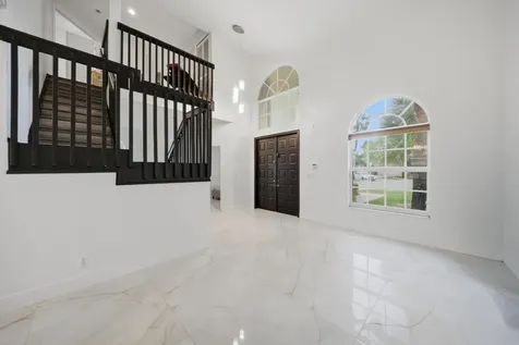 4752 NW 120th Way Coral Springs FL 33076